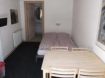 Bo Billigt I
